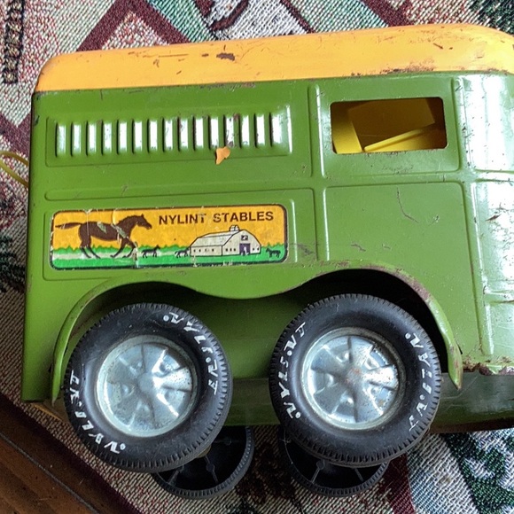 1964-69 Vintage Fisher-Price  Wooden MAGNETIC CHUG-CHUG TRAIN - Picture 9 of 15